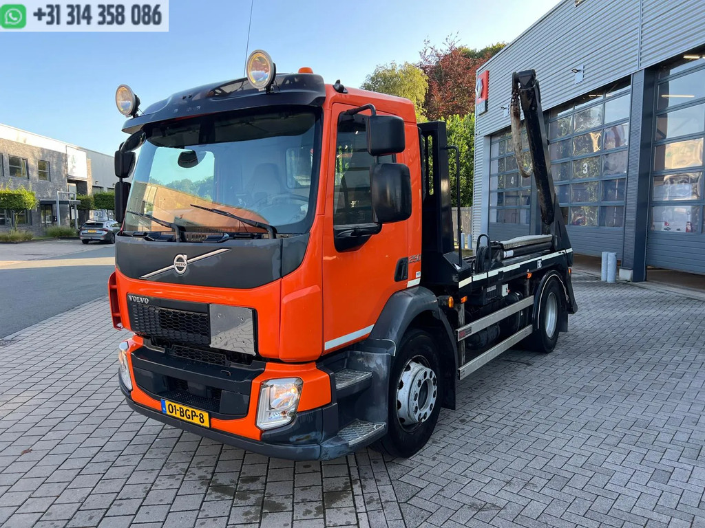 Volvo FL 618 4x2 250 E6 VDL P-13