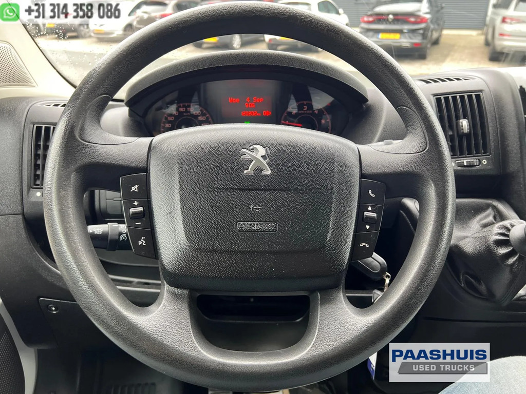 Peugeot Boxer 330 2.2 HDI L2H1 Style