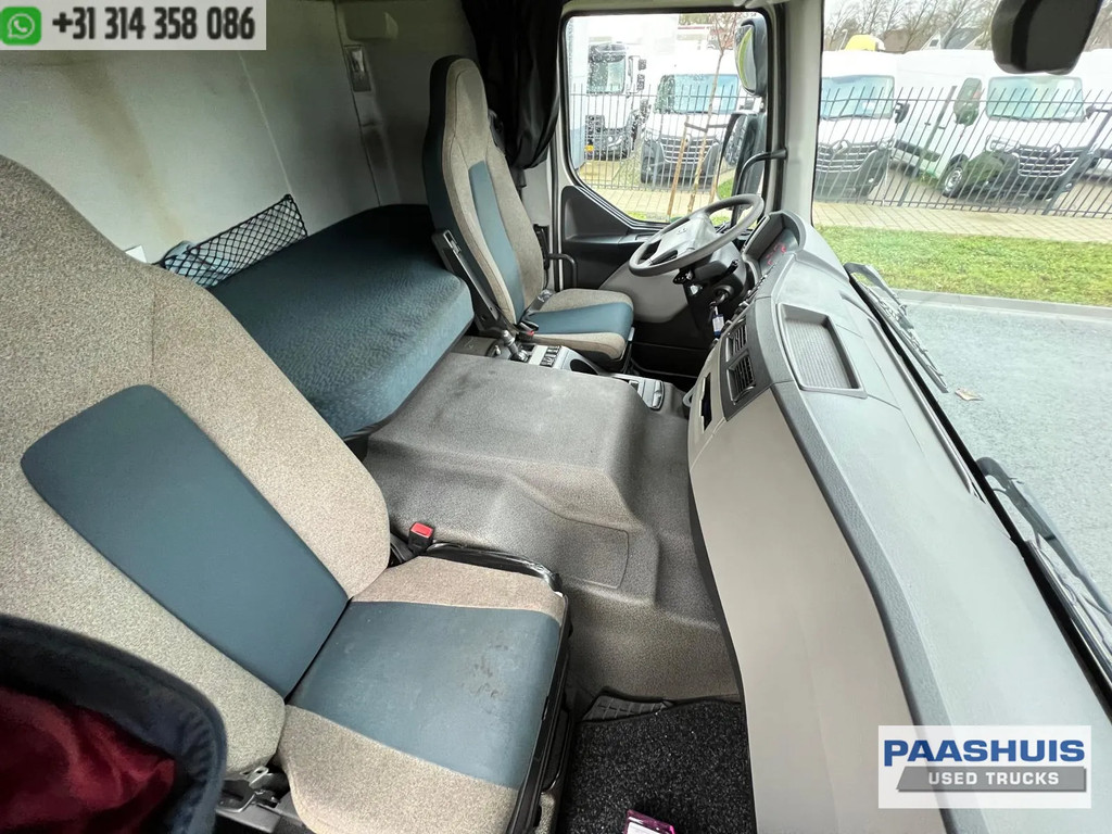 Volvo FE 250 E6 GESLOTEN BAKWAGEN MET LAADKLEP