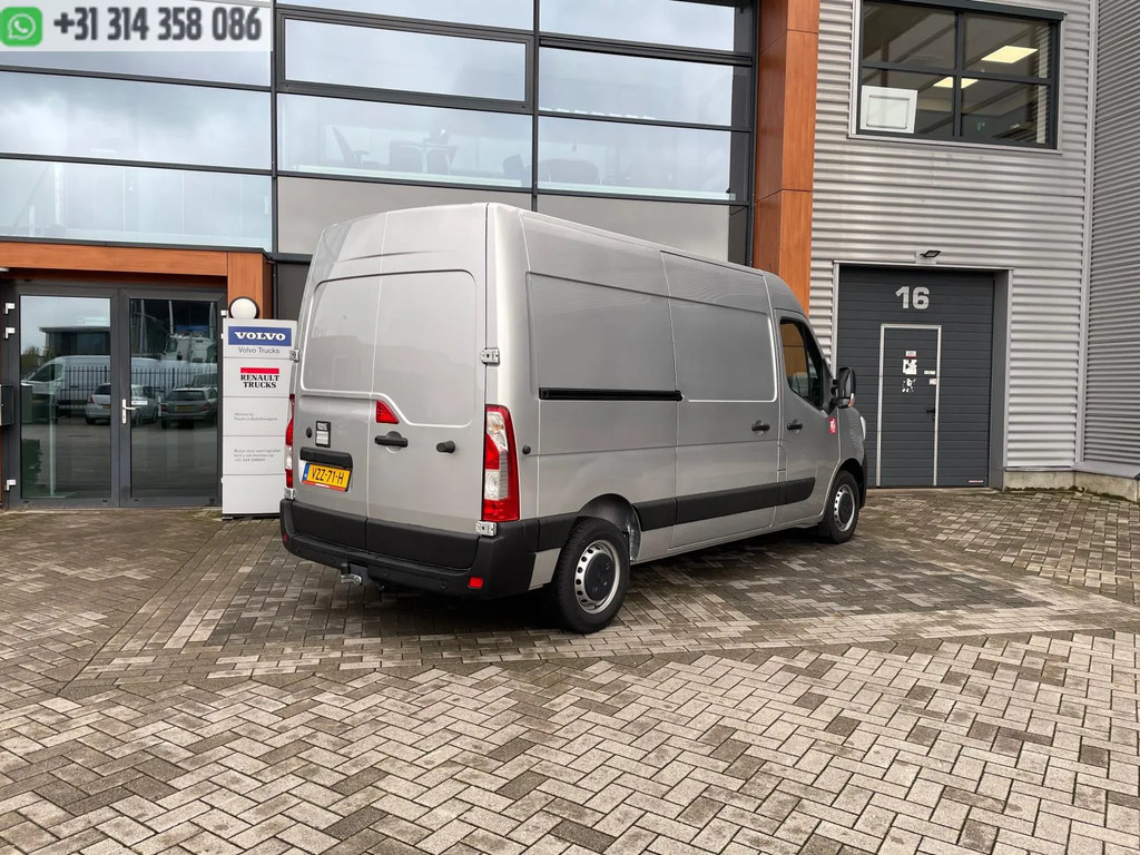 Renault MASTER RED - VAN FWD 3T5 E6 - L2H2 =4324=