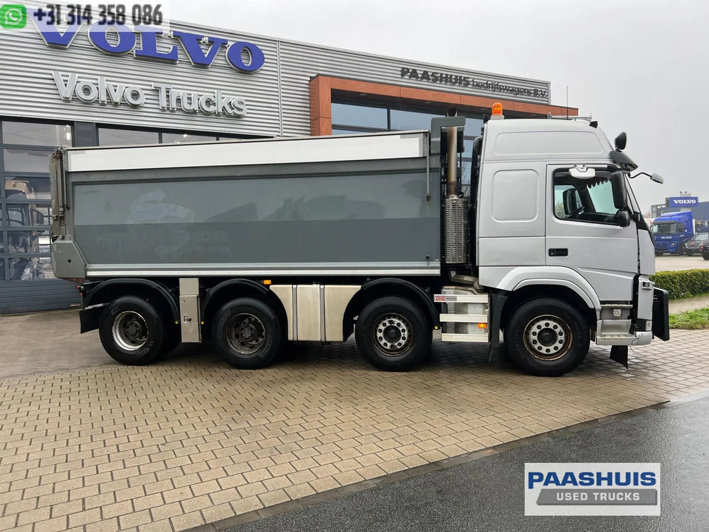 Volvo FM 420 8X4 WIDESPREAD KIPPER