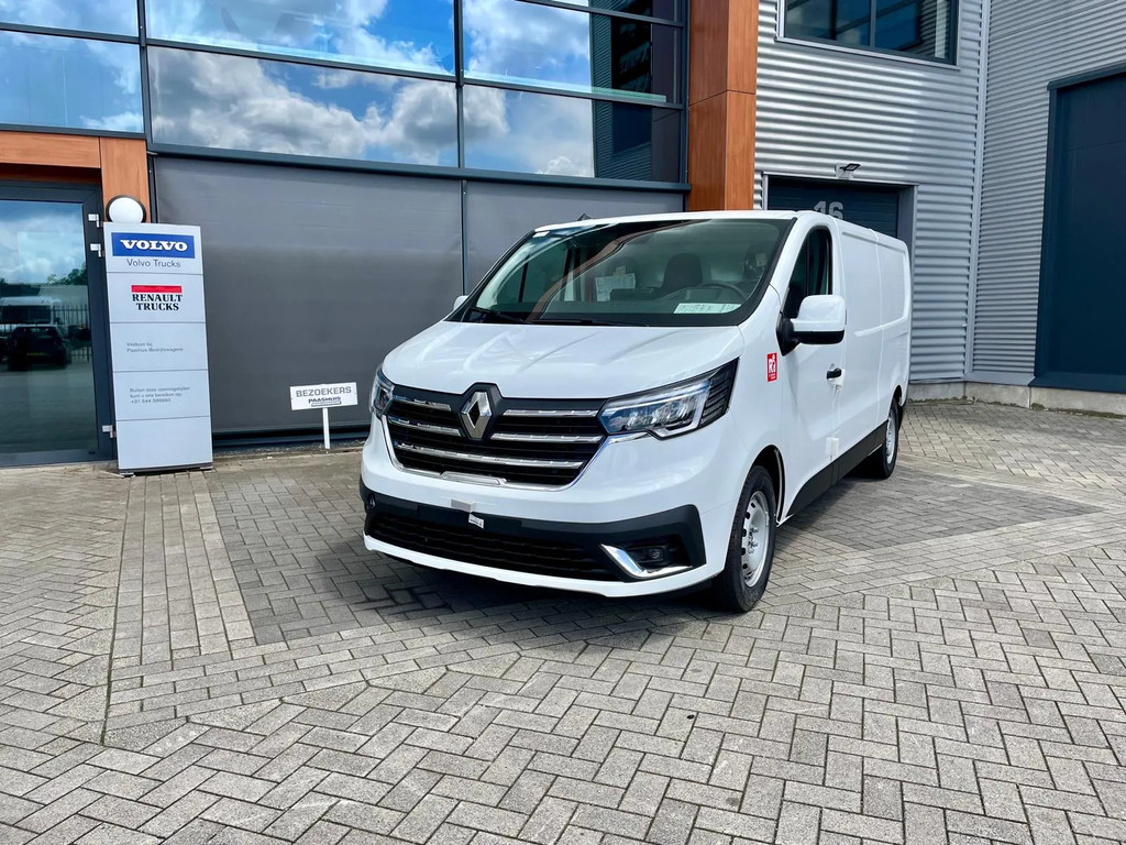 Renault Trafic E-Tech RED - VAN - L2H1