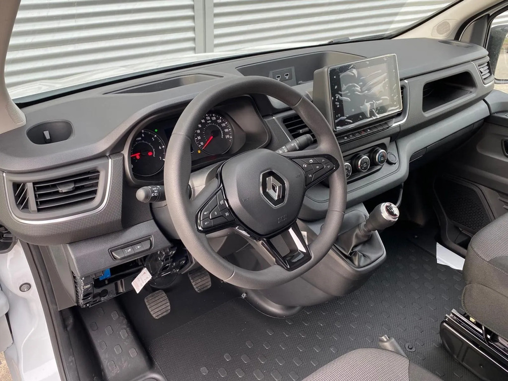 Renault Trafic RED - VAN FWD 3T1 E6 - L2H1 =4266=