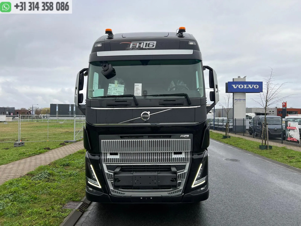 Volvo FH16 550 8X2V Naloopas gestuurd